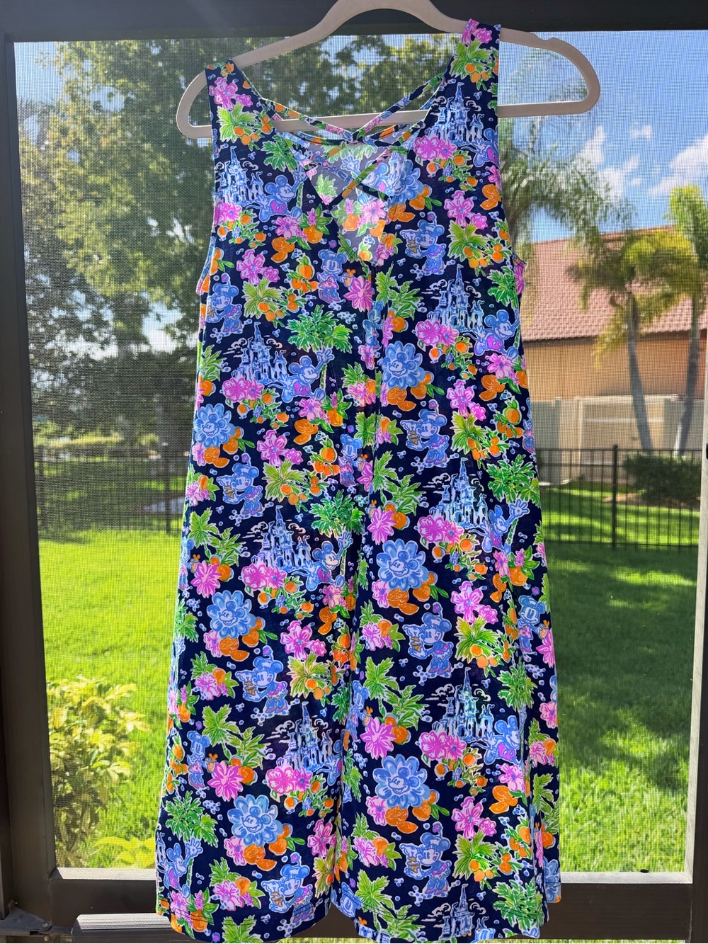 Disney x Lilly Pulitzer Loves Mickey size M NwOT - Picture 3 of 5